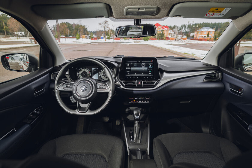 Простота и понятность. Обзор Suzuki Baleno