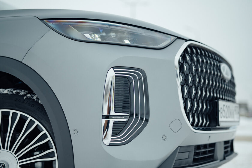Самое главное в жизни — это семья. Обзор Chery Tiggo 9, он точно откусит часть рынка — Знакомство. 1