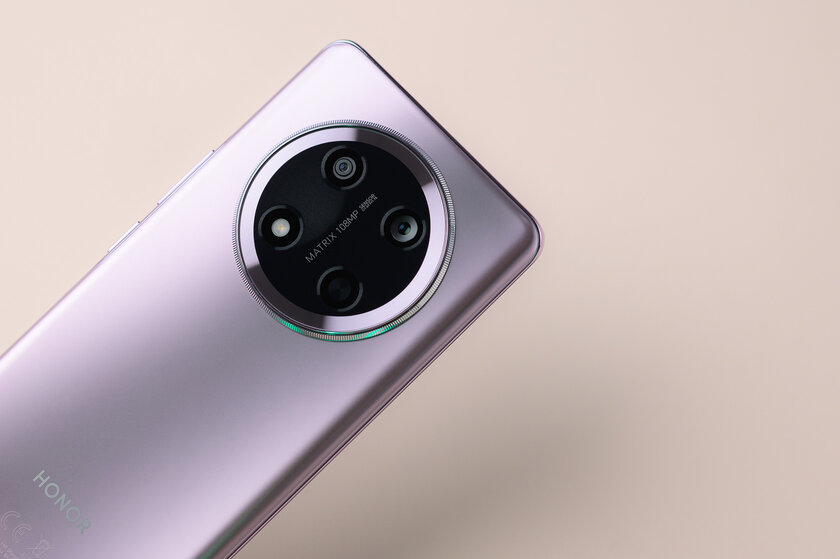Стильный, прочный и не боится морозов: обзор HONOR X9c