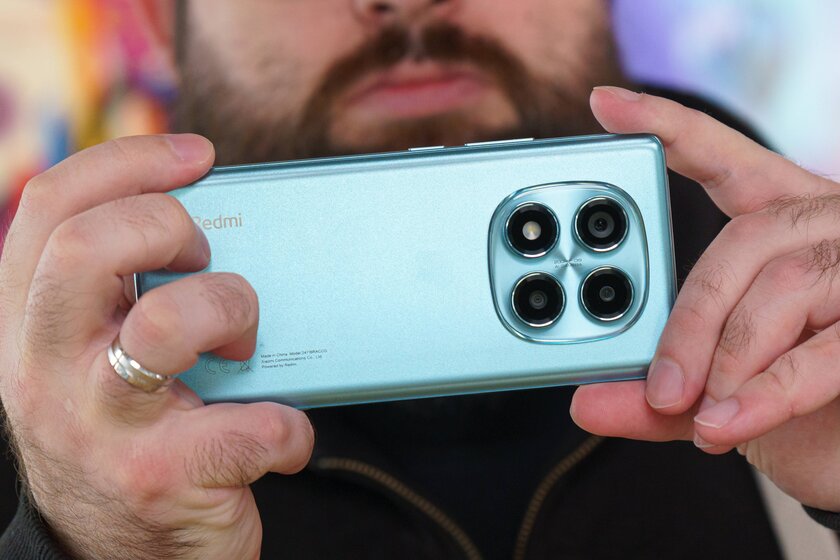 Xiaomi умудрилась проиграть сама себе — судите сами. Обзор Обзор Redmi Note 14 Pro 4G — Дизайн. 2
