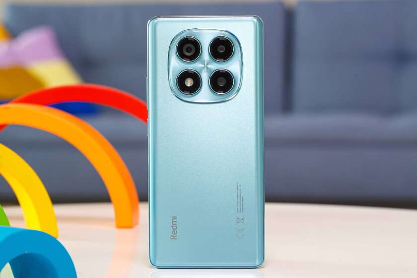 Xiaomi умудрилась проиграть сама себе — судите сами. Обзор Обзор Redmi Note 14 Pro 4G — Отзыв. 1