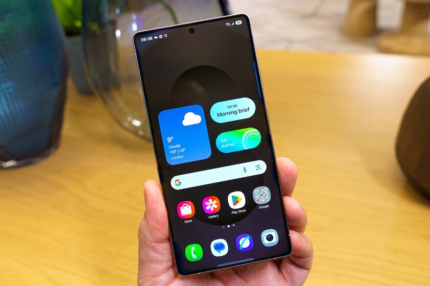 200 Мп, улучшенное охлаждение и море ИИ: Samsung показала топовый Galaxy S25 Ultra