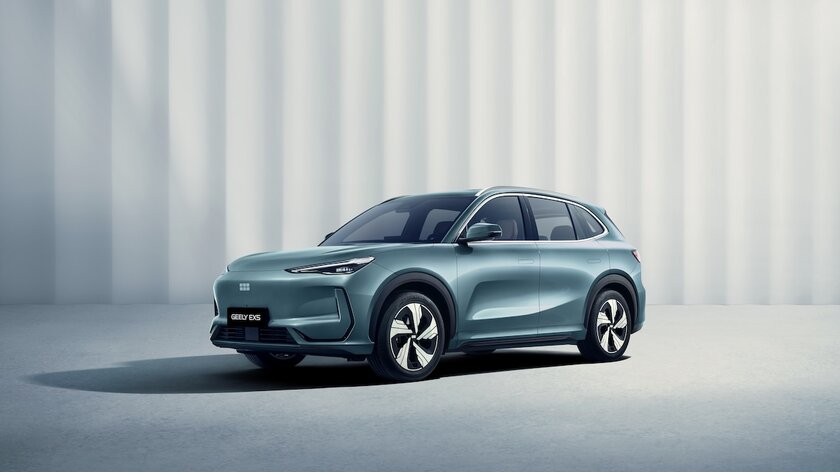 Geely представила в России электрический кроссовер EX5: с быстрой зарядкой и надёжной батареей