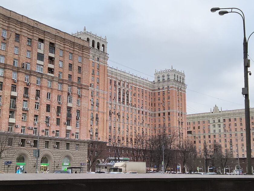 Искал хороший планшет для фильмов, интернета и работы без заоблачной цены. Обзор HONOR Pad V9 — Камеры. 5