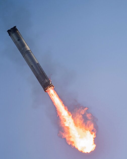 SpaceX показала впечатляющие фото и видео «взрывного» запуска ракеты Starship