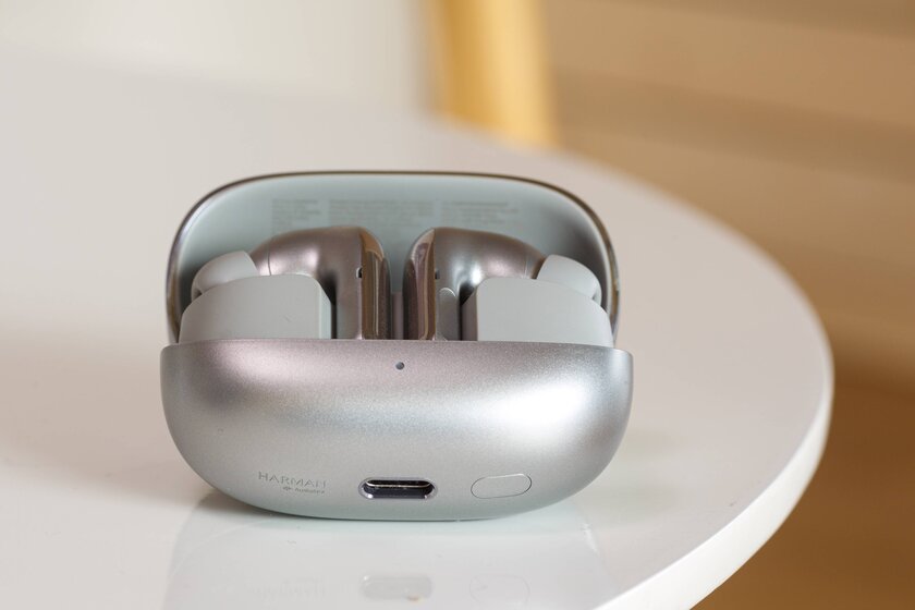 Наконец — хорошие наушники без переплаты? Обзор Xiaomi Buds 5 Pro