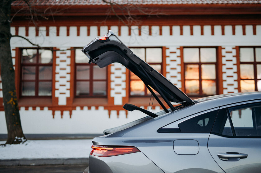 Лифтбэк — круто! Обзор Bestune B70 (2024) — Знакомство. 3
