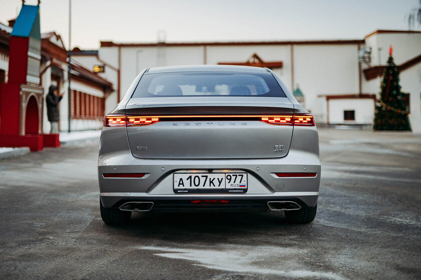 Лифтбэк — круто! Обзор Bestune B70 (2024) — Знакомство. 4