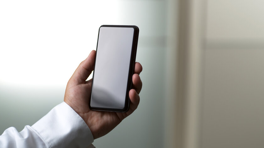 Представлено стекло Gorilla Glass Ceramic, оно лучше защищает от падений и трещин