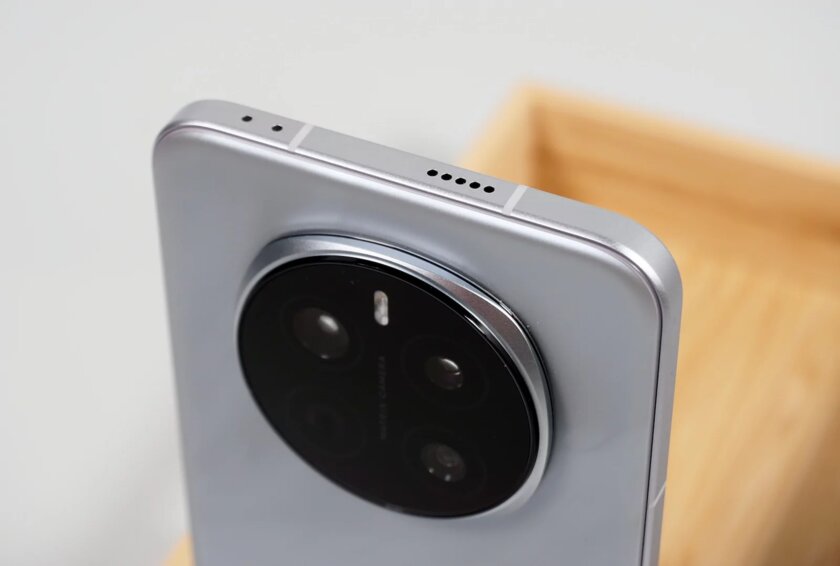 HONOR Magic 7 появился в продаже c AI-суперзумом и защитой от дипфейков. В подарок дают часы