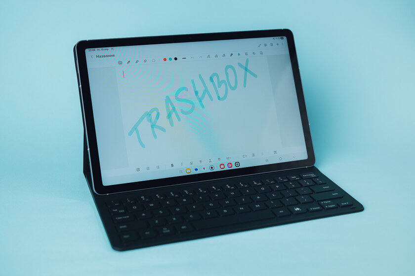 Недорогой планшет с ИИ, стилусом и шикарным дисплеем: обзор Samsung Galaxy Tab S10 FE
