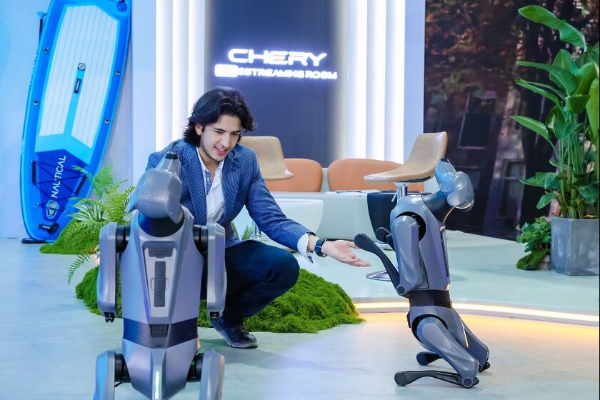 Chery на автосалоне в Шанхае представит Super Hybrid, автомобили будущего и даже роботов