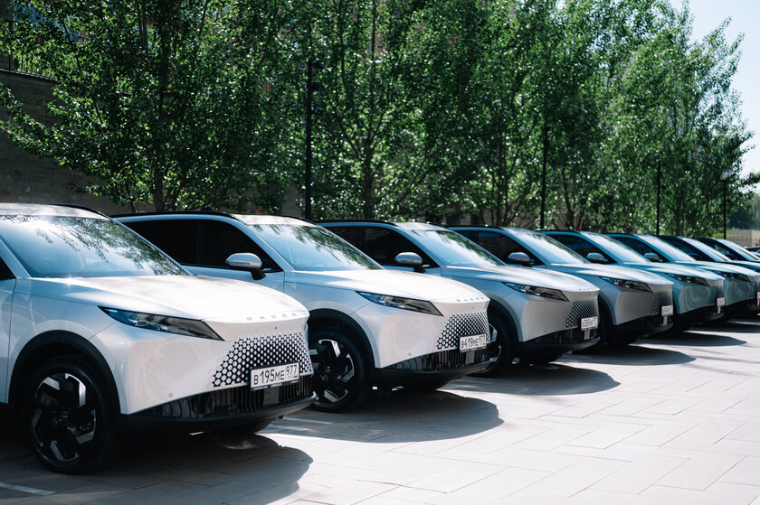 Поездил на новейшей Omoda C7: «инопланетный» дизайн завоёвывает даже скептиков китайского автопрома — Знакомство. 1