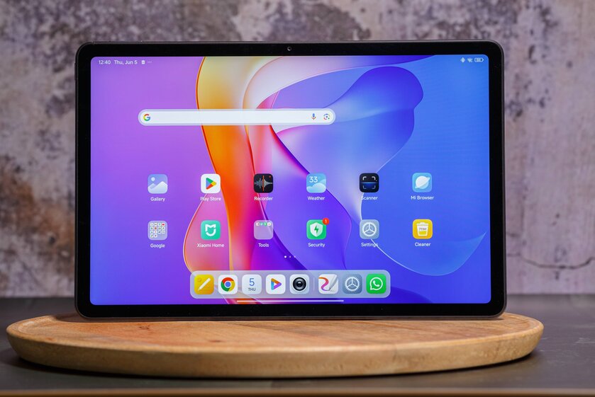 Идеальный недорогой планшет для фильмов и работы? Обзор Redmi Pad 2 — с microSD и аудиоразъёмом