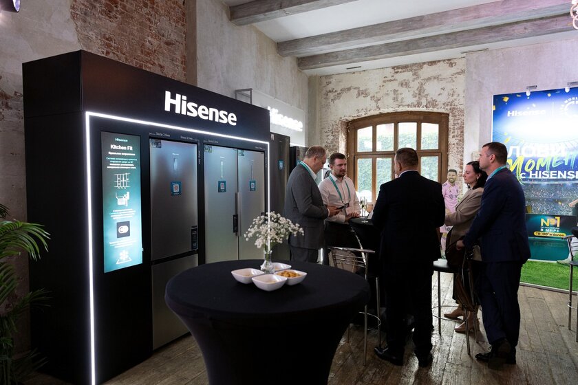 Hisense представила инновации: 116-дюймовый телевизор, TriChroma-проектор и саундбар от Devialet