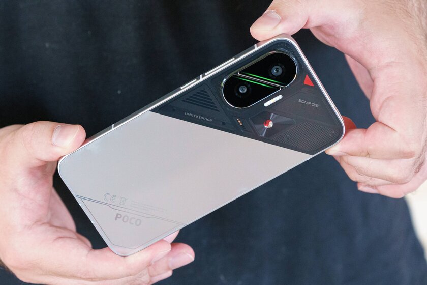Обзор POCO F7: этим смартфоном POCO обставила саму Xiaomi — да, такое возможно — Дизайн. 1