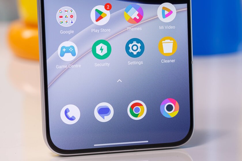 Обзор POCO F7: этим смартфоном POCO обставила саму Xiaomi — да, такое возможно — Дизайн. 11