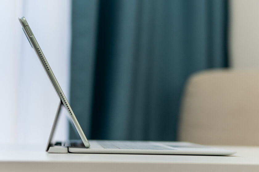 Планшет с «бумажным» экраном и компьютерным офисным пакетом — обзор HUAWEI MatePad Pro 12,2" 2025