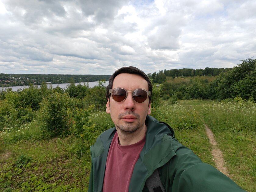 200 Мп, телеобъектив и классные портреты: обзор фотовозможностей HONOR 400 Pro