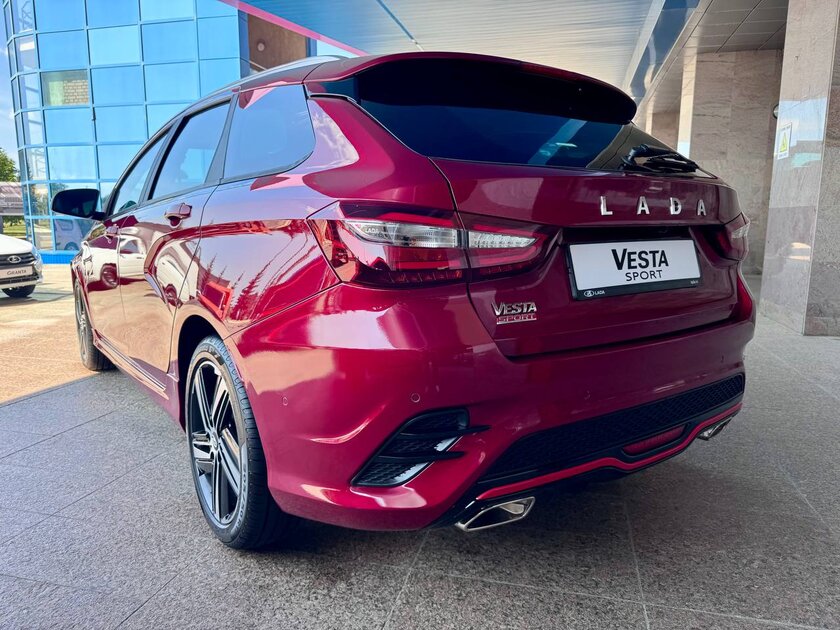 Представлена новая LADA Vesta Sport: характеристики и много фото