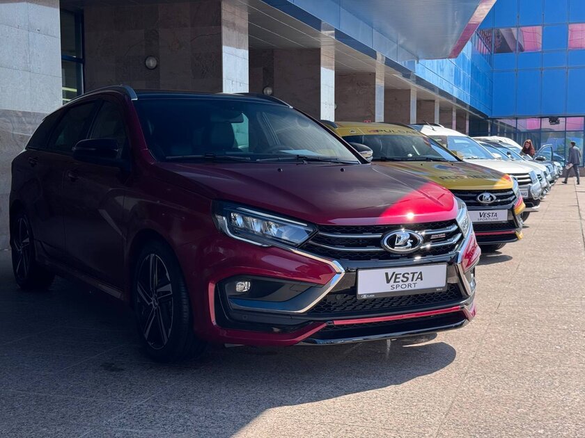 Представлена новая LADA Vesta Sport: характеристики и много фото