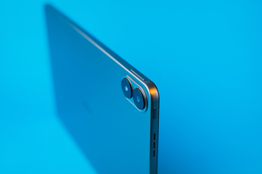 Этот недорогой планшет приятно удивил (искал себе для фильмов) — обзор Infinix XPAD 20 — Дизайн. 1