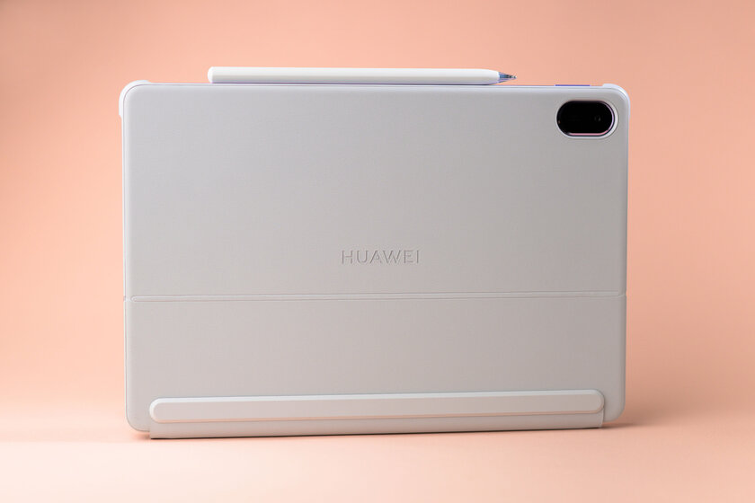 Обзор HUAWEI MatePad 11,5 2025: универсальный планшет с «бумажным» экраном для работы и развлечений — Аксессуары. 1