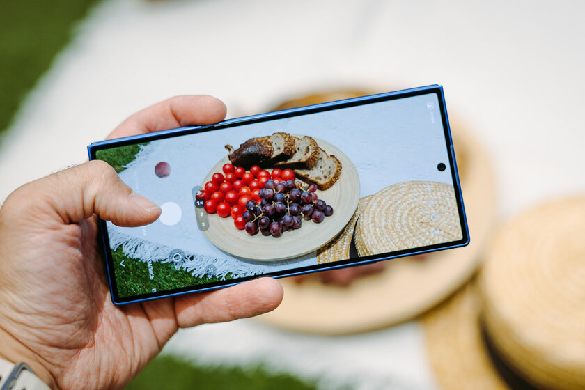 Обзор складного Samsung Galaxy Z Fold7: он стал удобным даже в сложенном виде — Дизайн. 1