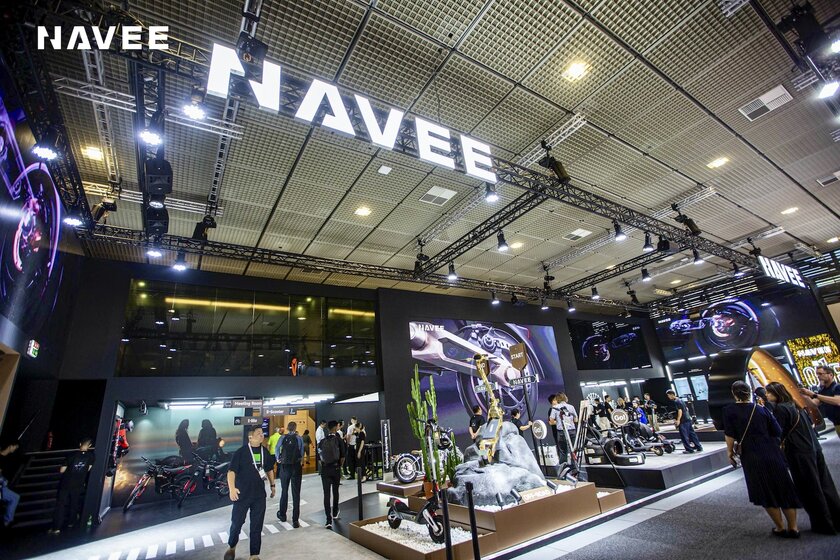 NAVEE представила премиальные электросамокаты XT5: их привезут в Россию