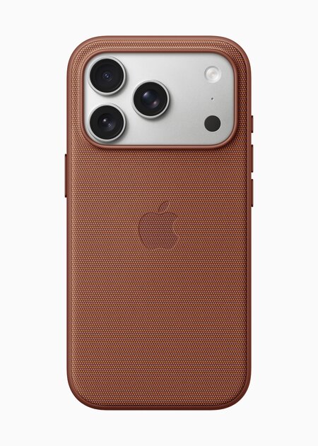 Apple представила iPhone 17 Pro и iPhone 17 Pro Max: с новым дизайном, мощным чипом и ёмкой батареей