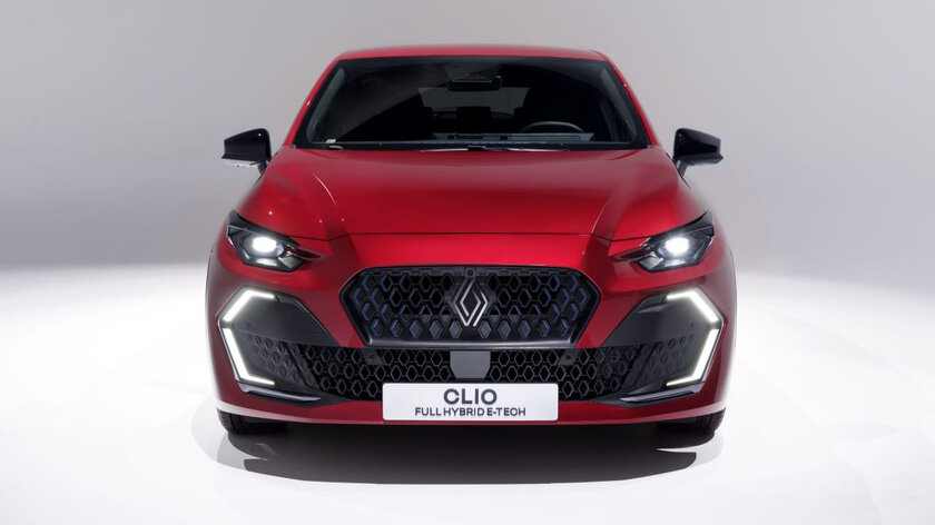 Renault представила новый Clio: агрессивный снаружи, мощный внутри
