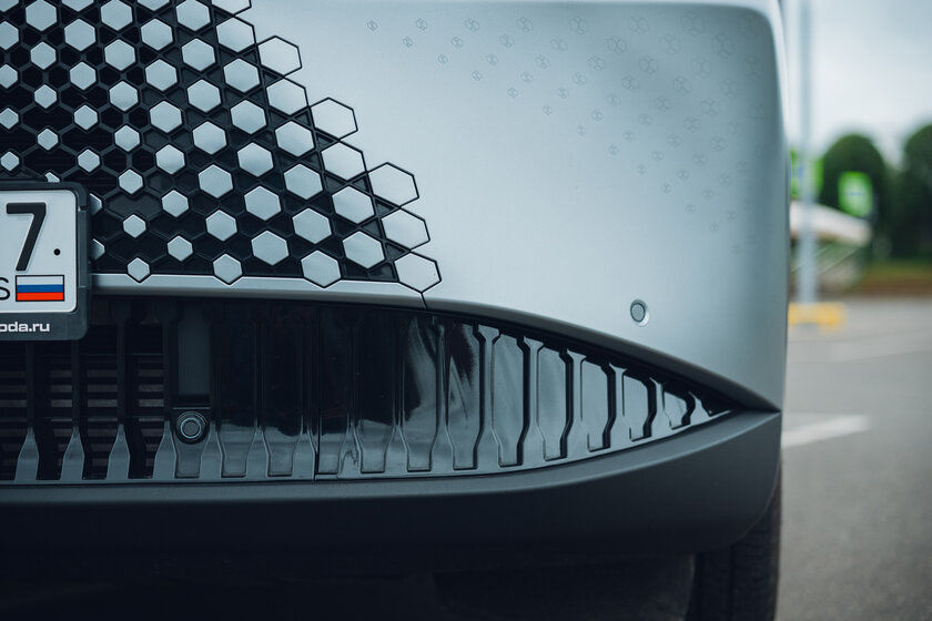 Обзор Omoda C7: мода на минимализм в суровых российских условиях — Знакомство. 3