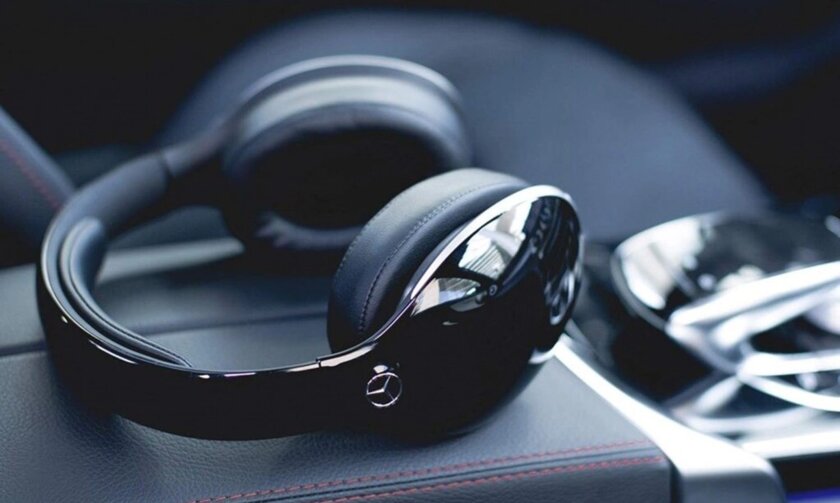 Cпустя пять лет Mercedes-Benz намерена выпустить новые наушники — Wireless Headphone 2