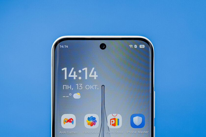 Ультратонкий смартфон с приличной батареей и забавной подсветкой: обзор TECNO SPARK Slim — Дизайн корпуса. 1
