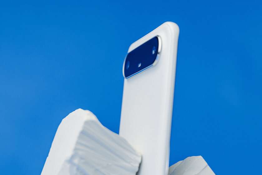 Ультратонкий смартфон с приличной батареей и забавной подсветкой: обзор TECNO SPARK Slim — Дизайн корпуса. 8