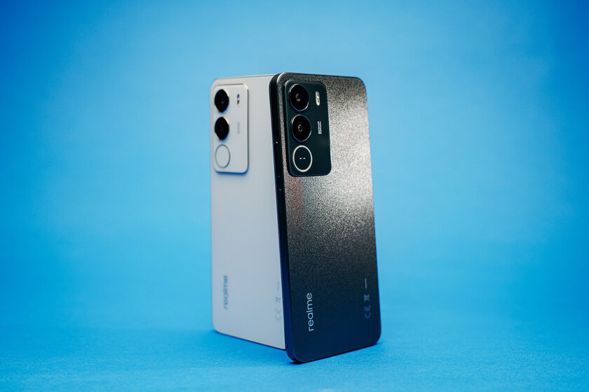 Недорогой смартфон с ёмкой батареей и достойным дисплеем: обзор realme P3 Lite — Отзыв. 1