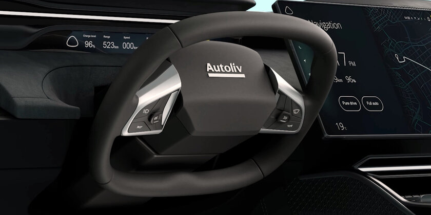 Представлен первый в мире выдвижной руль для беспилотных автомобилей