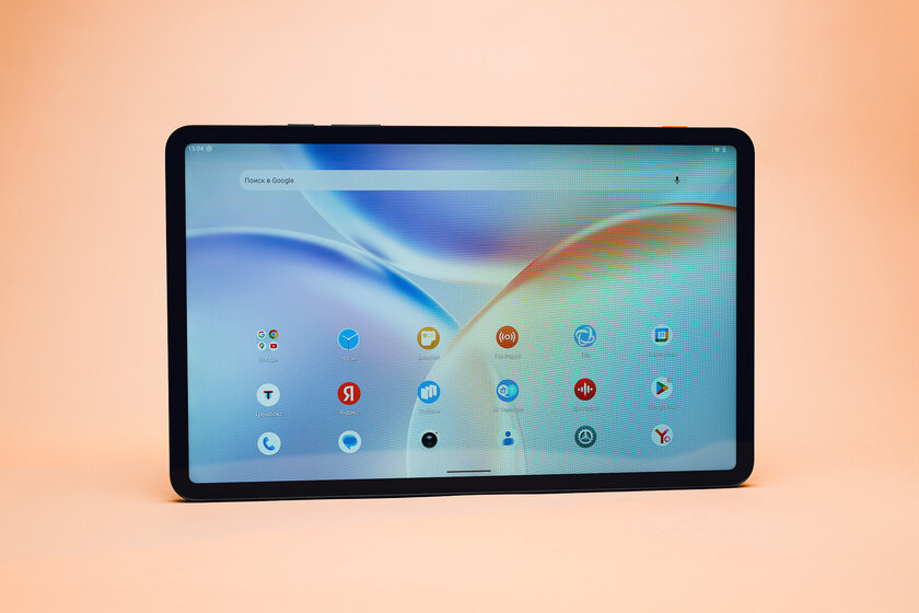 Планшет с полезной оранжевой кнопкой: обзор TECNO MEGAPAD Pro для фильмов и работы — Дисплей и звук. 1