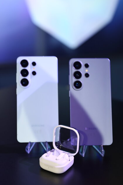 В России стартовали предзаказы на смартфоны серии Samsung Galaxy S26