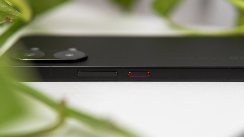 Топ за свои деньги… или всё же нет? Обзор POCO X8 Pro Max — Дизайн. 4