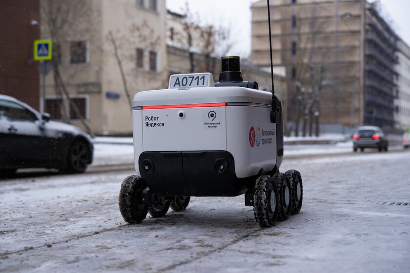 Роботы-доставщики Яндекса теперь работают в четырёх городах Подмосковья