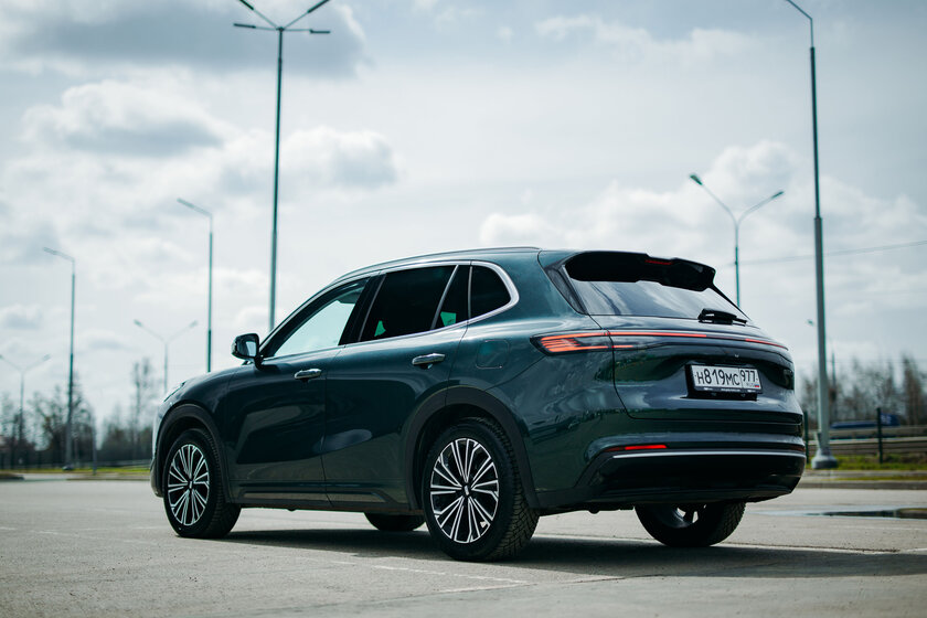 Обзор Geely EX5 EM-i: ездил как на электрокаре, но без страха разрядиться — В путь. 8