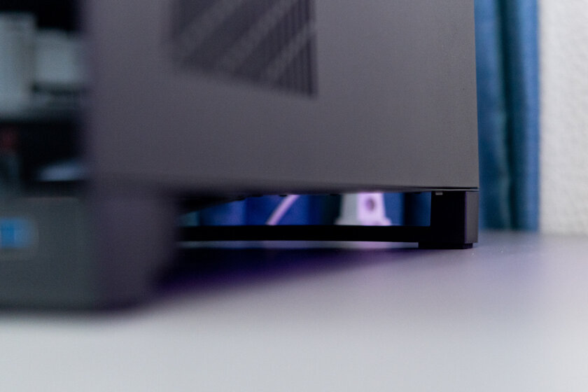 Этот ПК-корпус действительно похож на аквариум. Обзор необычного GameMax NEX C56 VC — Шасси. 16