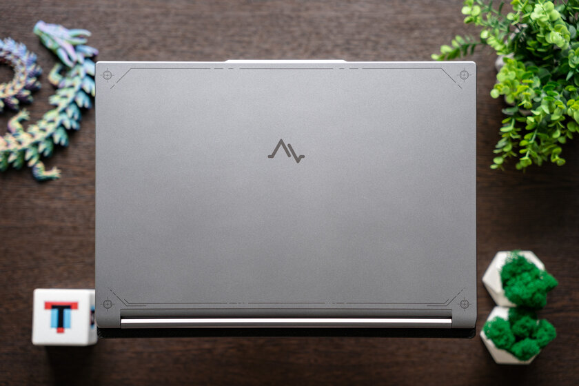 Мощный ноутбук для игр и работы с графикой: обзор 16-дюймового MAIBENBEN X16C