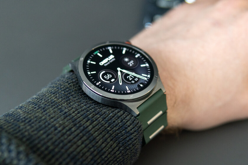 Максимум функций без оверпрайса: обзор OnePlus Watch 4 с двумя процессорами и сапфировым стеклом
