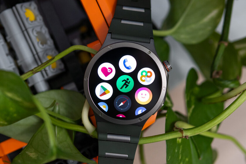 Максимум функций без оверпрайса: обзор OnePlus Watch 4 с двумя процессорами и сапфировым стеклом — Отзыв. 1
