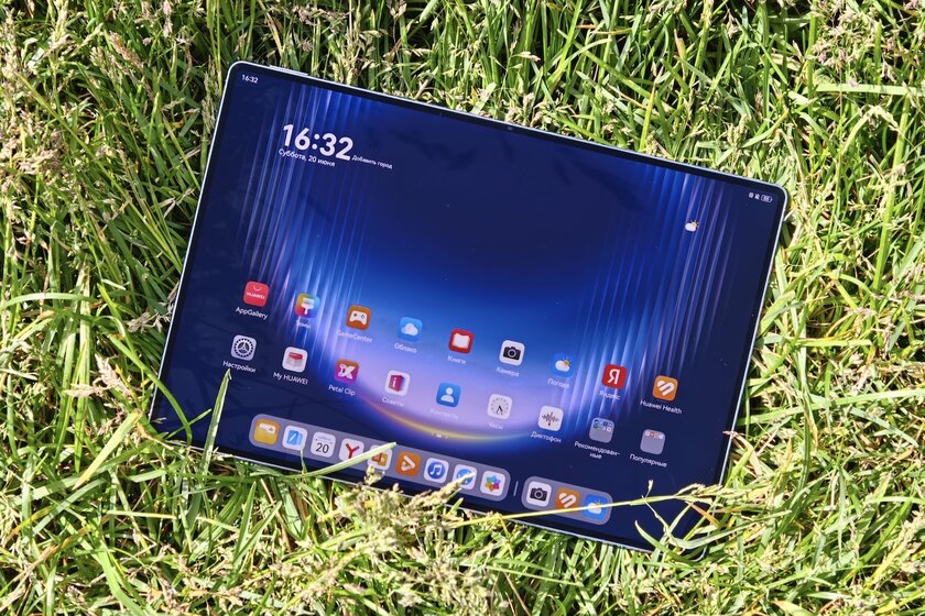 Превращается в ноутбук и отлично снимает: обзор планшета HUAWEI MatePad Pro Max — Дизайн корпуса. 4