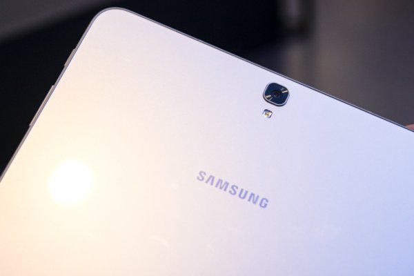 MWC 2017: знакомство с планшетами Samsung