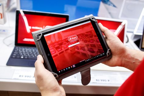 М.Видео и Microsoft снабдят продавцов планшетами на Windows