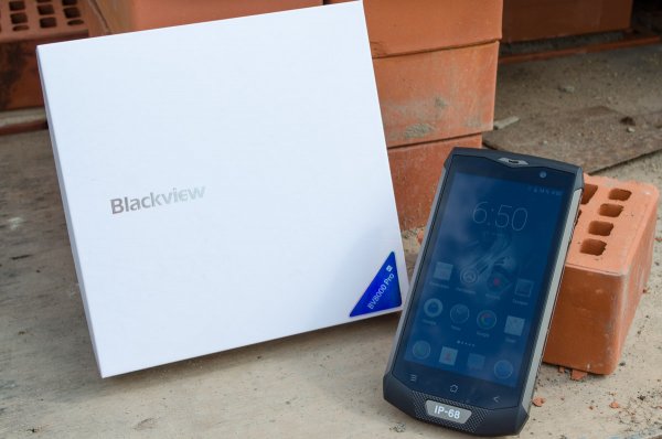 Обзор Blackview BV8000Pro — Комплектация. 1